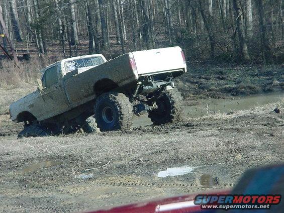 trucks-002.jpg 