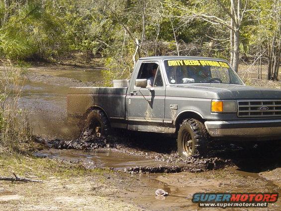 dsc01652.jpg Hoss testing out the new 9 inch swap.