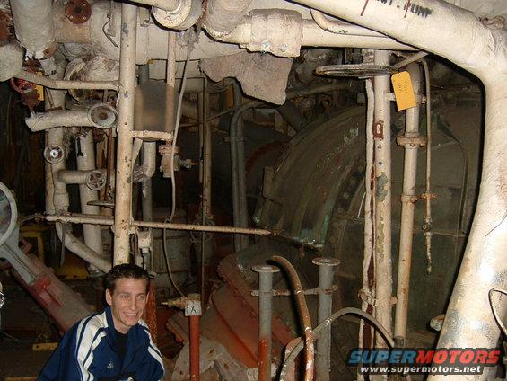 dscf0031.jpg I have no idea what any of this stuff does but that looks like a boiler. If they had boilers on this ship. All I know is there was alot of valves everywhere. 