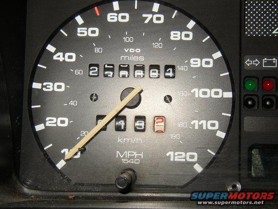 Speedometer reads 256804 miles. Trip odometer shows 132