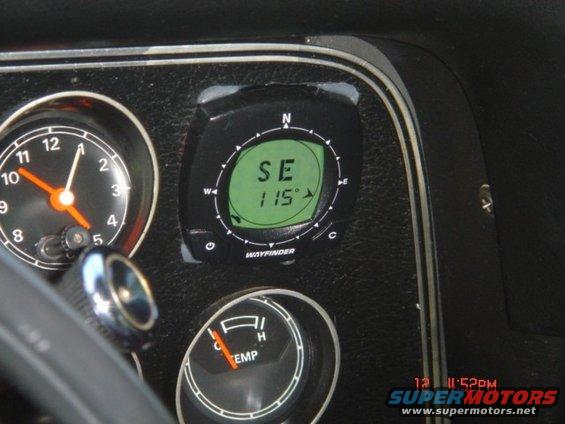 compass_01.jpg Wayfinder V700 digital compass