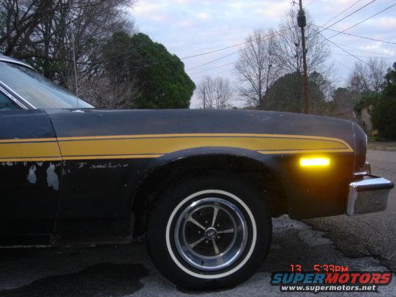 dsc00295.jpg Passenger side front fender