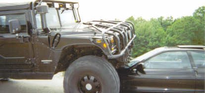 humprobe1.jpg Bad dood. Woman ditches Probe, gets in hummer, then she and the guy run over the probe. A disgrace to Probe owners!