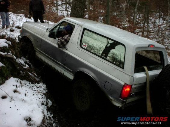 bronco2-(2).jpg 