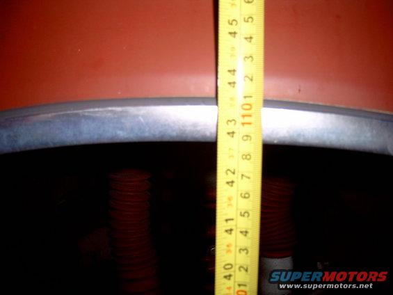 simg0017.jpg The front (ground to top of fender) 42-3/4".