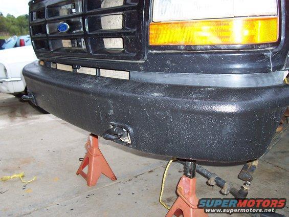 1994 Ford F-150 front bumper with tow hooks
