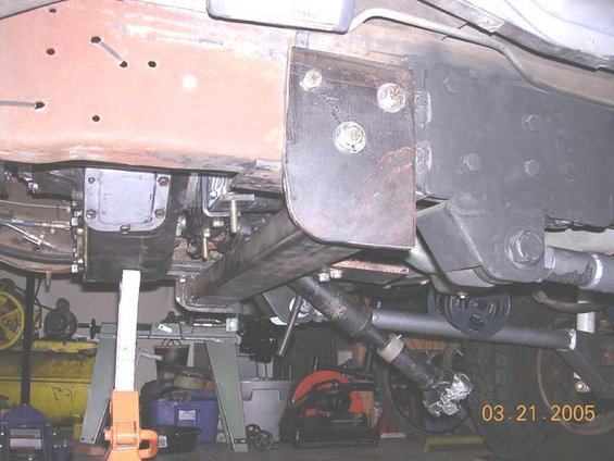 roughbracket3.jpg this will leave room for the belly pan and should sit about level with the bottom of the frame brackets vertical section.  i can then extend the belly pan up to the back of the radius arms.