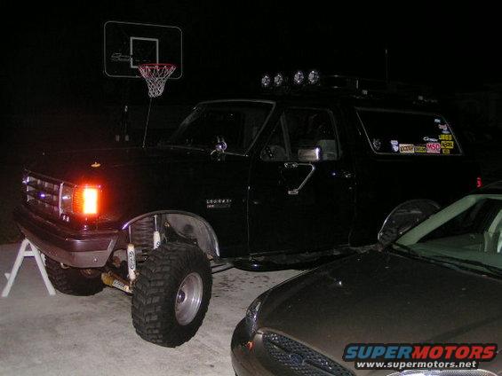 bronco-pics-034.jpg some night pics