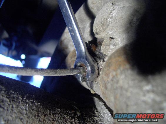 img_0334.jpg Now last night you already saturated the brake line fittings with penetrating oil so they'll crack loose and spin out perfectly, right ?