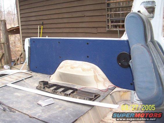 side-panel-from-front.jpg 
