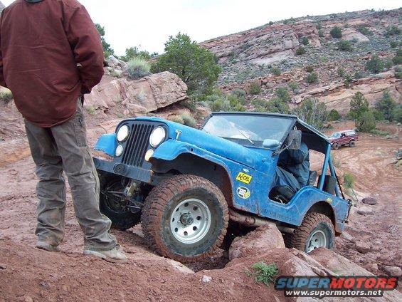 100_0666.jpg This was very close to a very steep edge