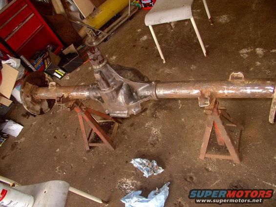 img_0388.jpg Scraped and ground down the axle of loose dirt and most rust.