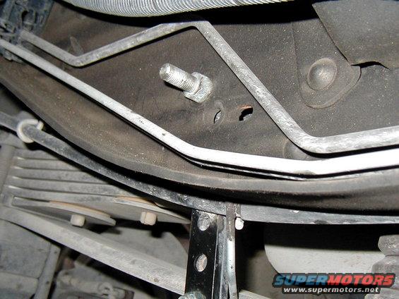 hellwig-drivers.jpg Frame mounted bolt for the Hellwig on the drivers side,I left the E-Brake cable bracket hanging which will pose no problem.