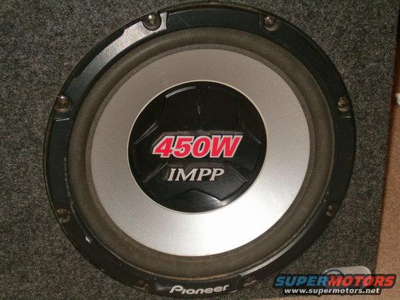 Subwoofer with "450W IMPP" and "Pioneer" text visible