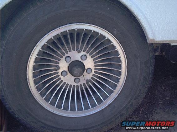 im000250.jpg new rims for the trailer