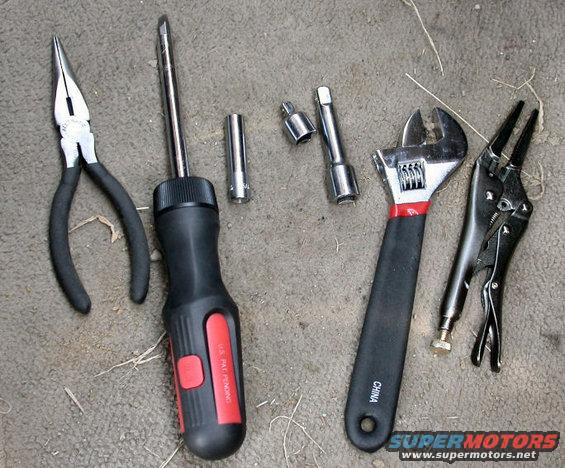 truck-pictures-014.jpg You're going to need these tools to get the job done.