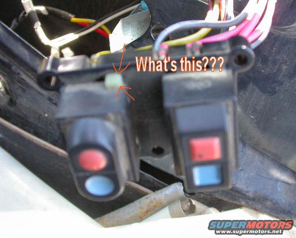 truck-pictures-012.jpg if you know how to get these switches off, please e-mail/PM me. :) they work, but just for future ref.