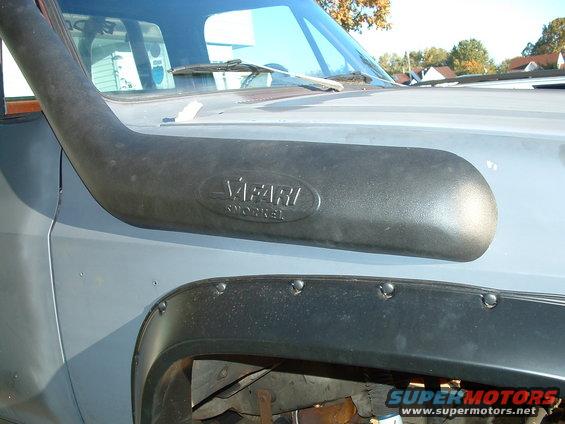 snorkel3.jpg Side Closeup of Snorkel