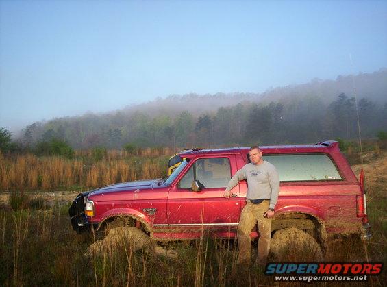 100_0038.jpg the Bronco literally sunk in the mud to the axles!