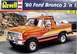 1986 Ford Bronco - Box art for a Revell '80 Ford Bronco 2 'n 1 model kit displays the vehicle in a 3/4 front view.