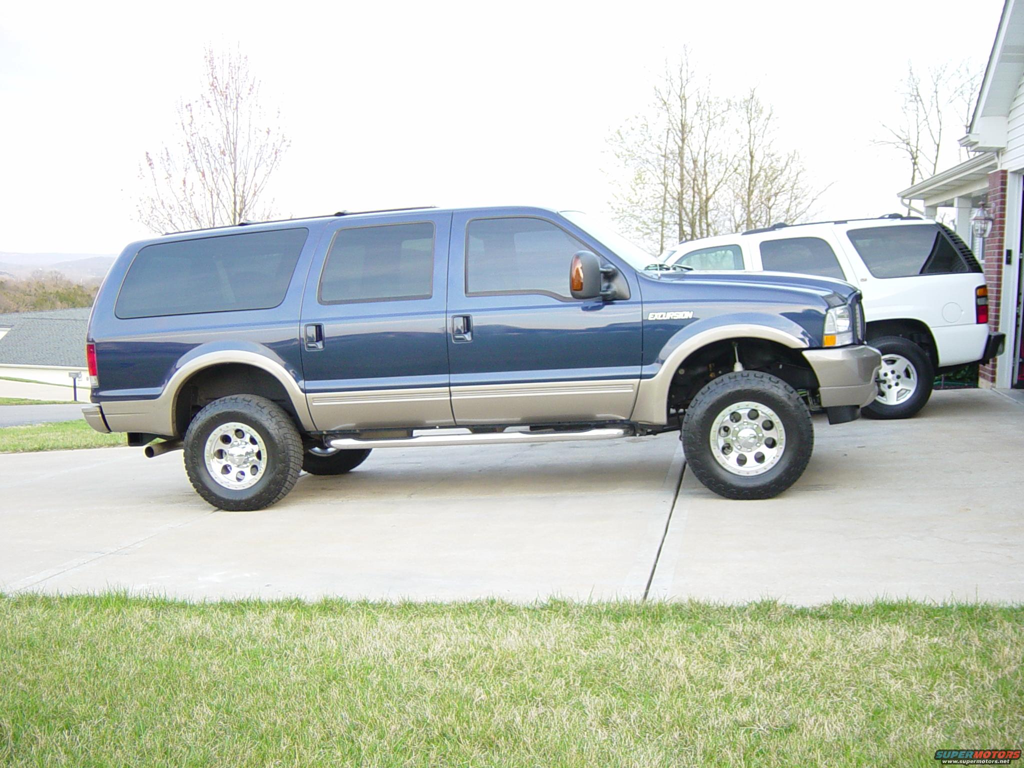 2004 Ford Excursion