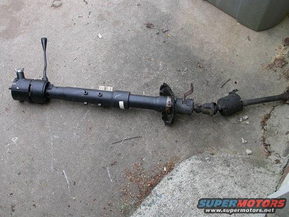 dscn1838.jpg Busted my stering column, it wouldn't shift.