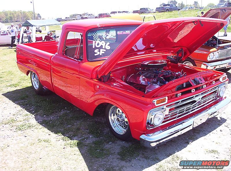 1995 Ford Bronco photo