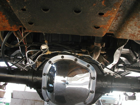 Chrome rear differential cover with brake lines and gauge