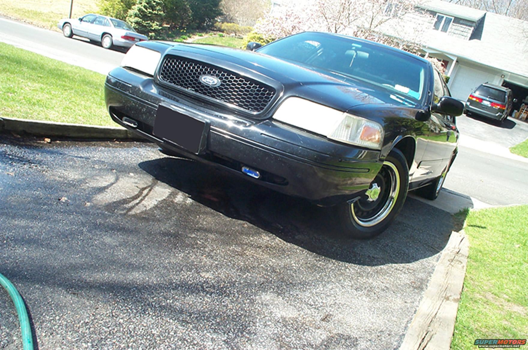 1999 Ford Crown Victoria “Vicky”