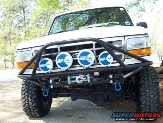 close-up of the bumper/winch mount