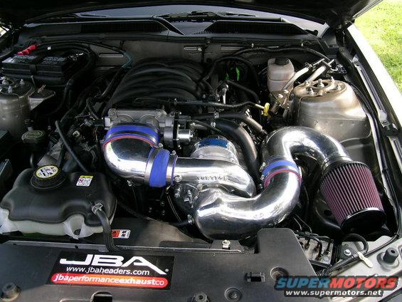 dscn0170.jpg JBA 05 Mustang GT engine bay
