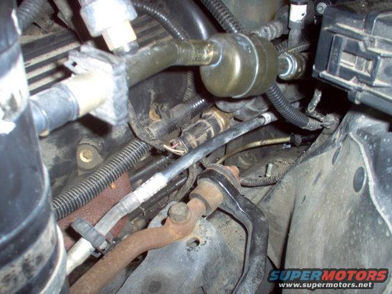 acswitch.jpg The new A/C pressure switch fits perfectly on the old port, and the new wires even reach, when rerouted.