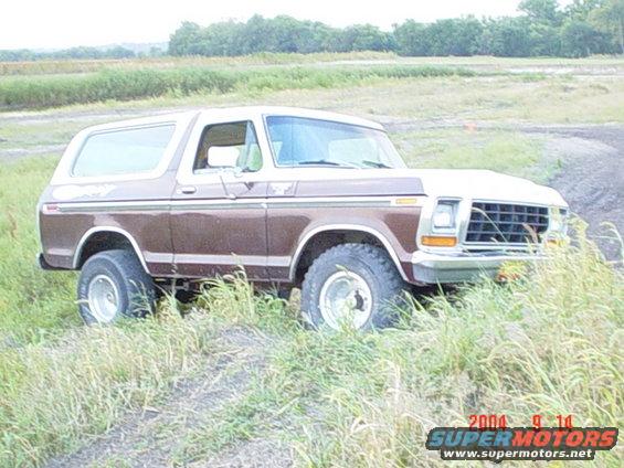 picture-067.jpg $2500  Tranny replaced less than 50 miles ago. Has warranty from certified transmission.  New carb fuel and fuel pump, as well as newer master cylinder, rotors brake pads and water pump.  Updated seat and counsle out of newer bronco.  Have extra windows, np 205 t case, very good looking head liner,oe chrome push guard and oe rollbar out of another bronco also includeed.  The bronco has a 351m/c6/np203.  Itneeds brake and carb work,as well as 2 u joints in drive shafts that are worn.  I will have u joints fixed before sale.  