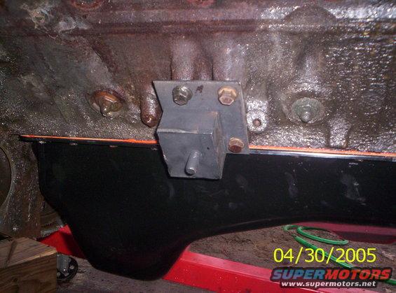 oilpan-mounts.jpg 