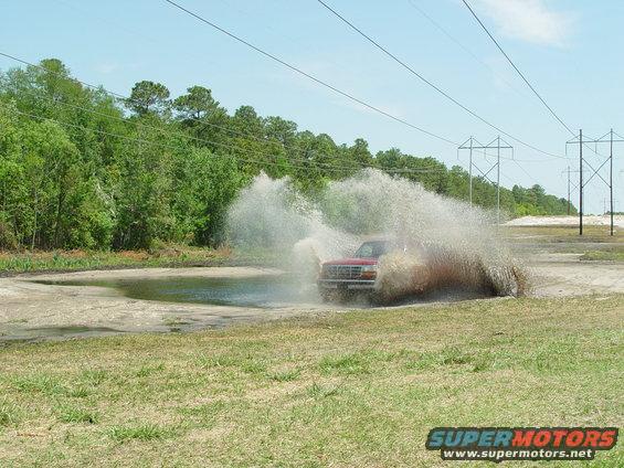 dsc01225.jpg Time fer a little wash