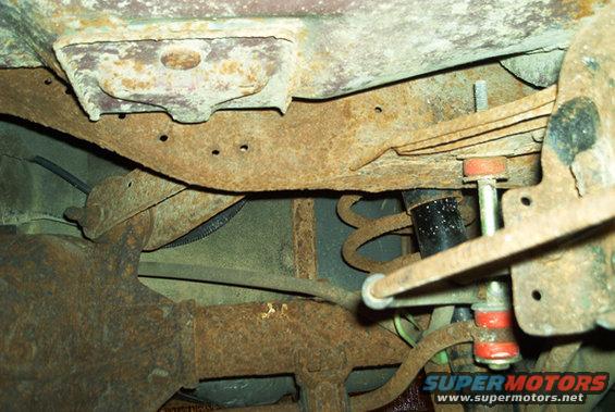 (rear suspension)