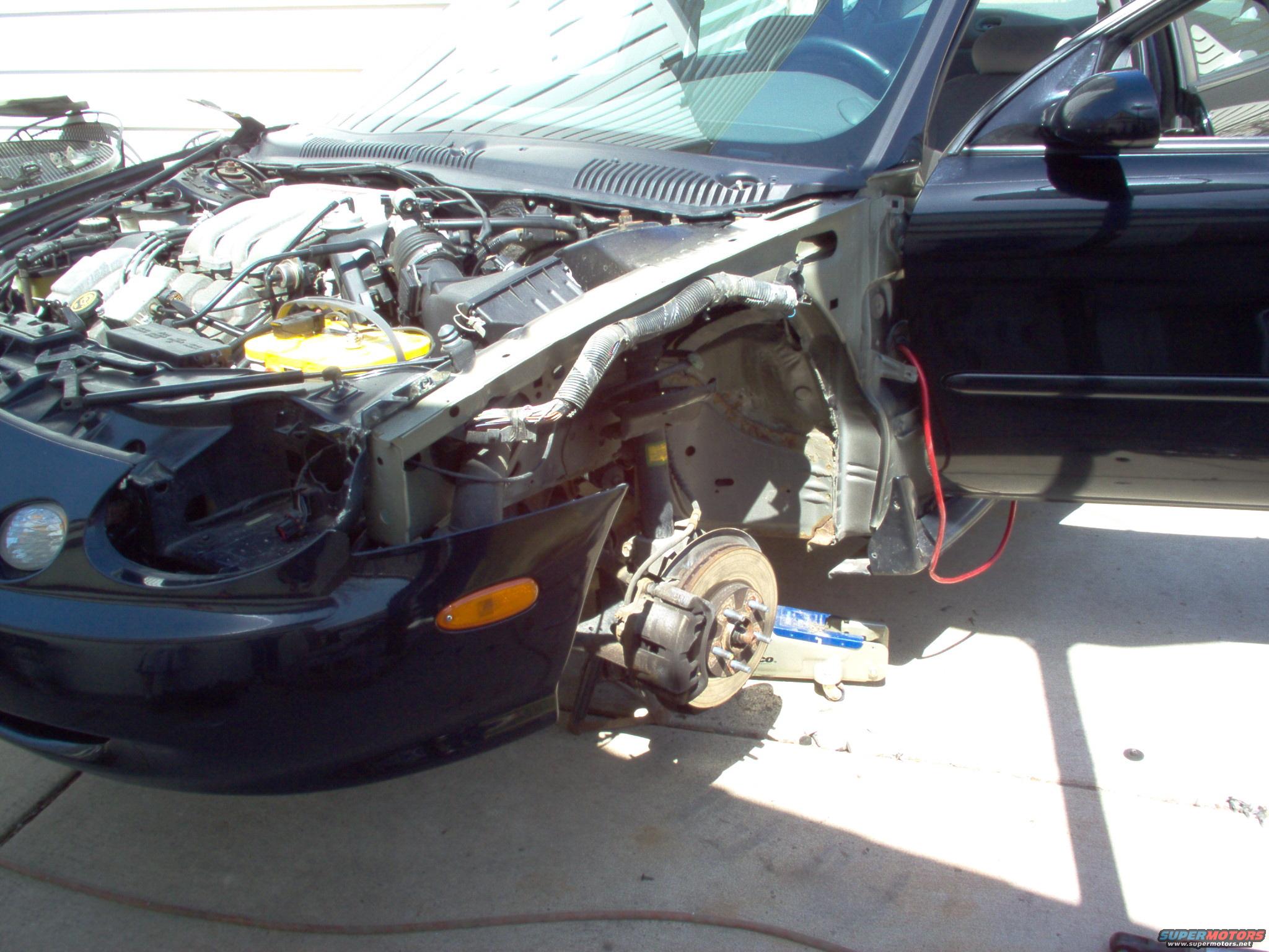 1999 Ford Taurus