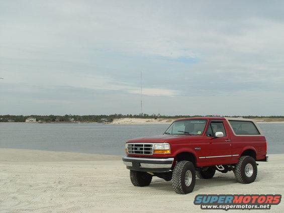 bronco-071.jpg just a few at the beach shots