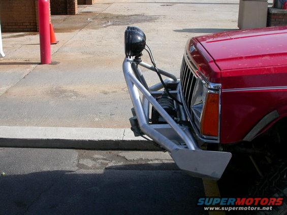 dscn1808.jpg Another shot of the same rig.