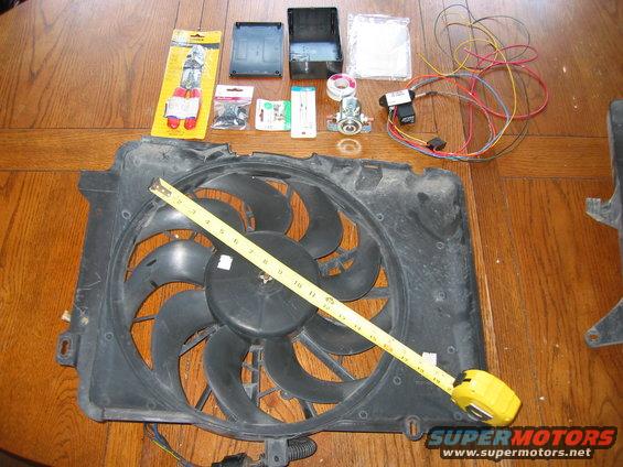 img_0652.jpg All the stuff I have amassed so far for the swap, and the Taurus fan. 16 inches. Hard to see but I promise. Its 16 inches. 