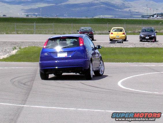 heautox1lge.jpg On the track again!
This is one of my favorite pics.