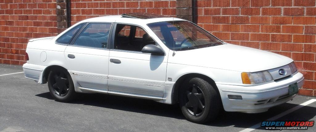 1991 Ford Taurus