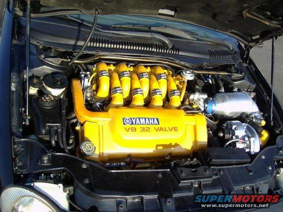 widefrontengine.jpg Metalic from straight on