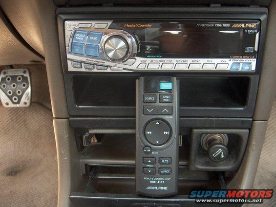 Interior dashboard with Alpine stereo and remote control unit RUE-4187
