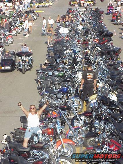 mvc002f.jpg ON MAIN ST.