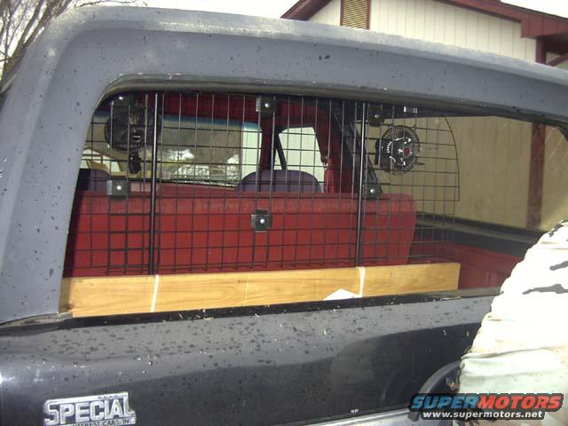 dogguard1.jpg Dog guard in the back of my Full Size Bronco.