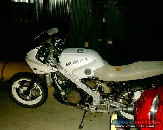 White 1986 Honda Interceptor VFR700 motorcycle, side view