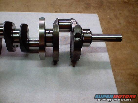 Chamfered oil holes
