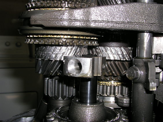 another pic of 3rd gear stripped...