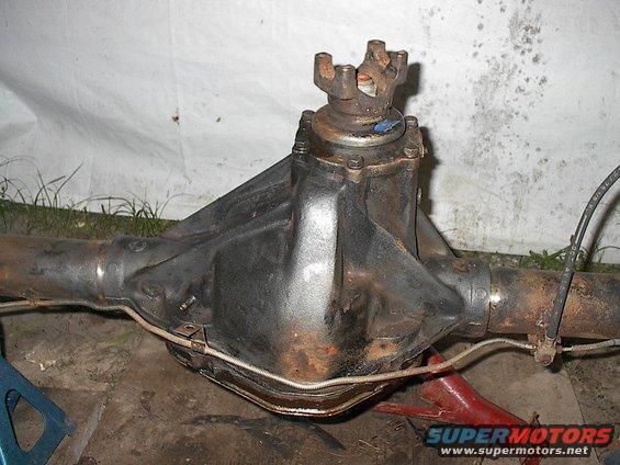 Rear axle differential with U-joint attached